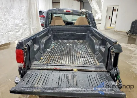 2000 Ford Ranger z USA, uszkodzony, nr VIN 1FTYR10C4YPA26953